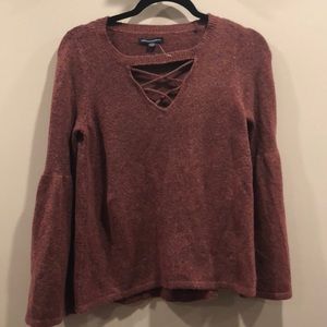 A Maroon size S American Eagle sweater